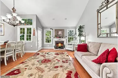 2 Rainier Ct, Allamuchy Township, NJ 07840 - Photo 10