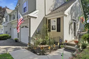2 Rainier Ct, Allamuchy Township, NJ 07840 - Photo 6