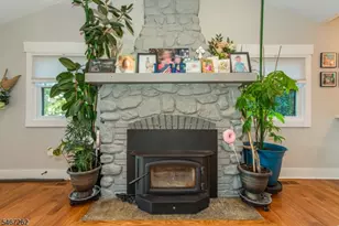 105 Wildwood Rd, Jefferson Township, NJ 07438 - Photo 8