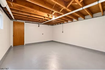 301 Valley Rd, Clifton, NJ 07013 - Photo 16