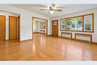 301 Valley Rd, Clifton, NJ 07013 - Photo 4