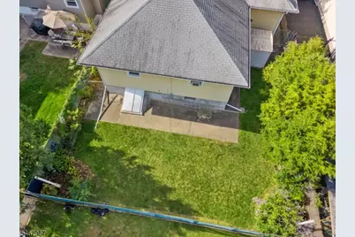 301 Valley Rd, Clifton, NJ 07013 - Photo 18