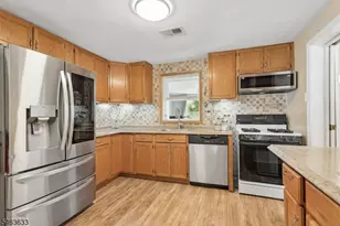 143 Snowhill St, Spotswood, NJ 08884 - Photo 8