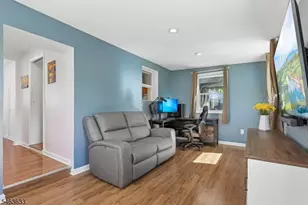 143 Snowhill St, Spotswood, NJ 08884 - Photo 18