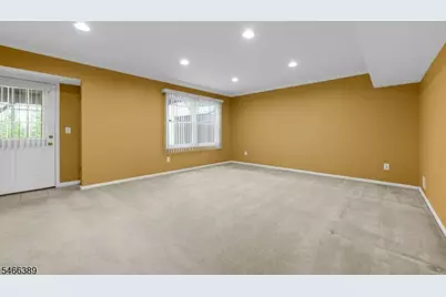 2583 Doris Ave, Union Township, NJ 07083 - Photo 18