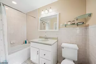 320 Garretson Rd, Bridgewater, NJ 08807 - Photo 20