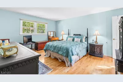 238 Saint Cloud Ave, West Orange Township, NJ 07052 - Photo 22
