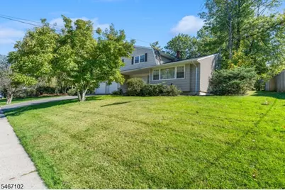 238 Saint Cloud Ave, West Orange Township, NJ 07052 - Photo 2
