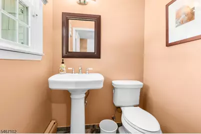 238 Saint Cloud Ave, West Orange Township, NJ 07052 - Photo 10