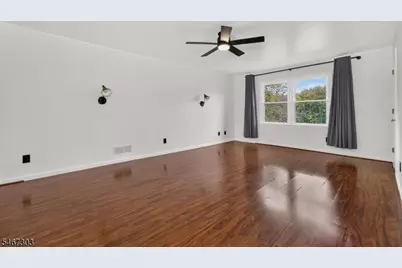 19 Jocelyn Court, Lebanon Township, NJ 08827 - Photo 18