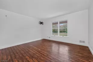 19 Jocelyn Ct, Lebanon Township, NJ 08827 - Photo 14