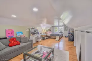16 Bayview Ave, Newark, NJ 07112 - Photo 18