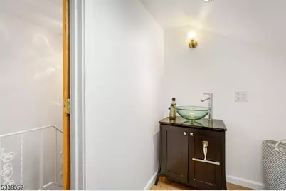 28 Florida St, Maplewood, NJ 07040 - Photo 20