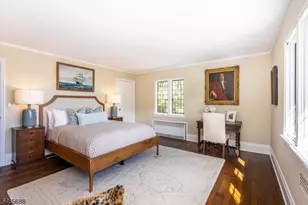310 Highland Ave, Montclair, NJ 07043 - Photo 22