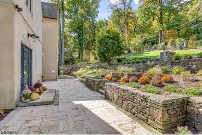 310 Highland Ave, Montclair, NJ 07043 - Photo 34