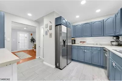 885 Salem Rd, Union Township, NJ 07083 - Photo 8
