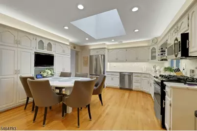 138 Barnert Ave, Totowa, NJ 07512 - Photo 6
