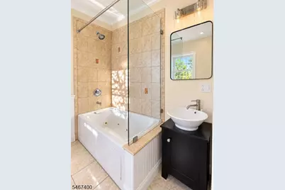 696 Clinton Ave #2, Newark, NJ 07108 - Photo 12