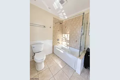 696 Clinton Ave #2, Newark, NJ 07108 - Photo 44