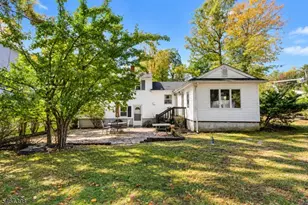24 Countryside Dr, Livingston, NJ 07039 - Photo 14