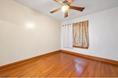 112 Hammond Ave, Passaic, NJ 07055 - Photo 10