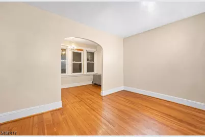 112 Hammond Ave, Passaic, NJ 07055 - Photo 4