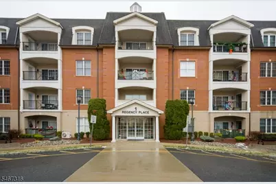 319 Regency Pl #319, Woodbridge Township, NJ 07095 - Photo 1