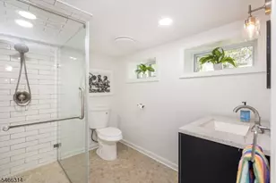 22 Euclid Pl, Montclair, NJ 07042 - Photo 42