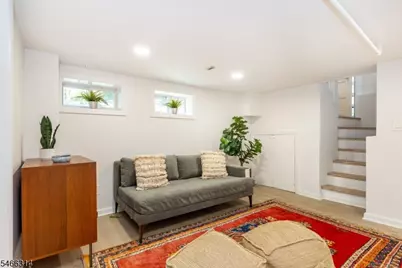 22 Euclid Pl, Montclair, NJ 07042 - Photo 38
