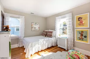 22 Euclid Pl, Montclair, NJ 07042 - Photo 30