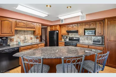 109 Gould Ave, North Caldwell, NJ 07006 - Photo 14