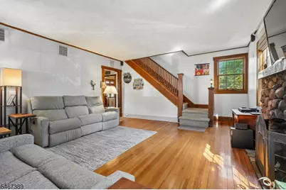 109 Gould Ave, North Caldwell, NJ 07006 - Photo 6