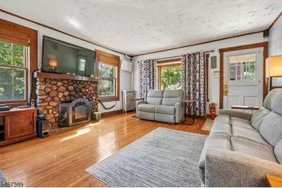 109 Gould Ave, North Caldwell, NJ 07006 - Photo 4