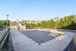 114 Mountainside Dr, Pompton Lakes, NJ 07442 - Photo 14