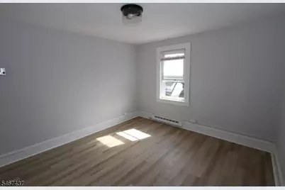 22 Braen Ave, Hawthorne, NJ 07506 - Photo 16