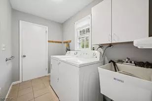 10 Warwick Rd, Morris Township, NJ 07960 - Photo 22