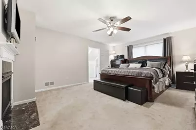 17 Windsor Ln, Lopatcong Township, NJ 08865 - Photo 24