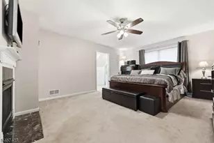 17 Windsor Ln, Lopatcong Township, NJ 08865 - Photo 24