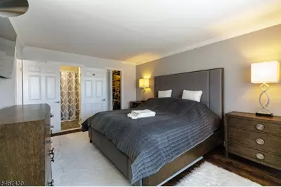 1150-1190 W St George C31C0 #31, Linden, NJ 07036 - Photo 10