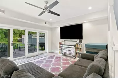 27 Marshall Pl, Sayreville, NJ 08872 - Photo 10