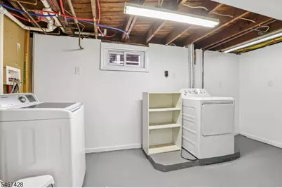 239 Bradford Ave, Linden, NJ 07036 - Photo 30
