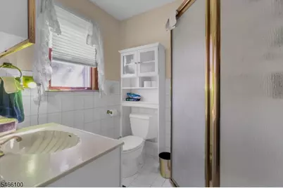 416 Roosevelt St, Roselle Park, NJ 07204 - Photo 26