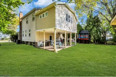 416 Roosevelt St, Roselle Park, NJ 07204 - Photo 34