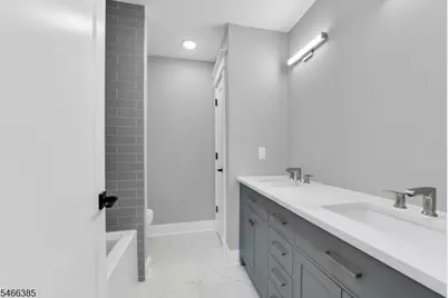 204 Hoover Pl, Union Township, NJ 07083 - Photo 26