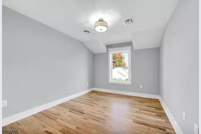 204 Hoover Pl, Union Township, NJ 07083 - Photo 22