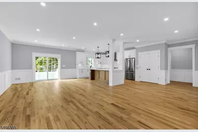 204 Hoover Pl, Union Township, NJ 07083 - Photo 8