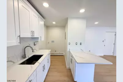 217 Park Ave, Paterson, NJ 07501 - Photo 10