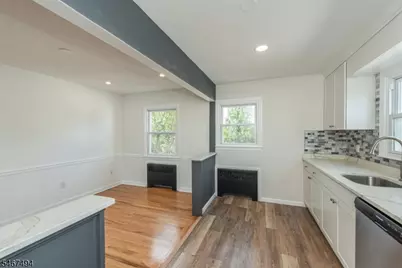 5 Underhill Ct, Nutley, NJ 07110 - Photo 6