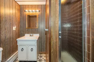 95 Quaker Church Rd, Randolph Township, NJ 07869 - Photo 18