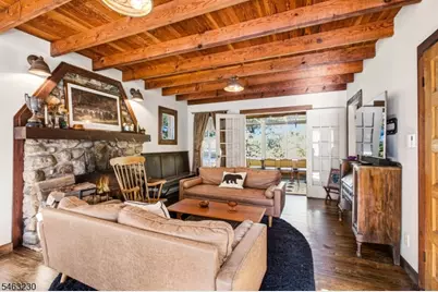 14 Saugtaug Trl, Byram Township, NJ 07821 - Photo 6